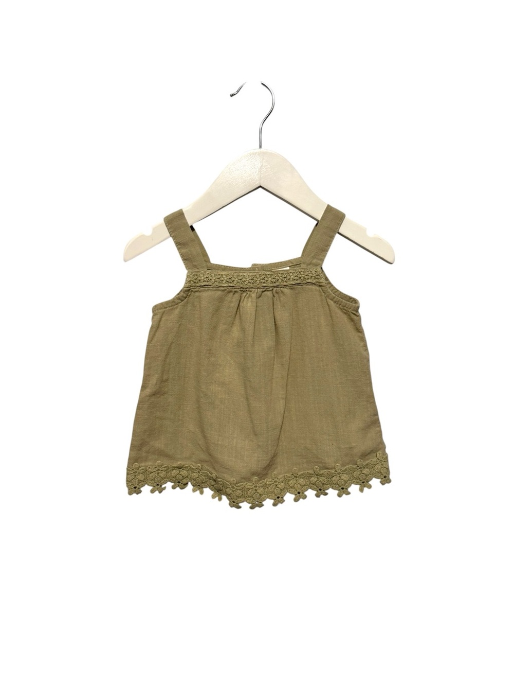 ⭐️ 5/$30 LC Waikiki Kids Top size 9-12M